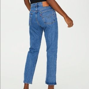 Levi’s 501 Crop Jeans
